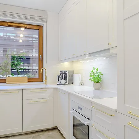 P&o Grzybowska I * Варшава